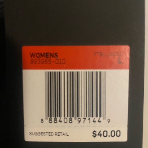 Women’s Nike Dri-Fit tee. NWT Large - Picture 4 of 5